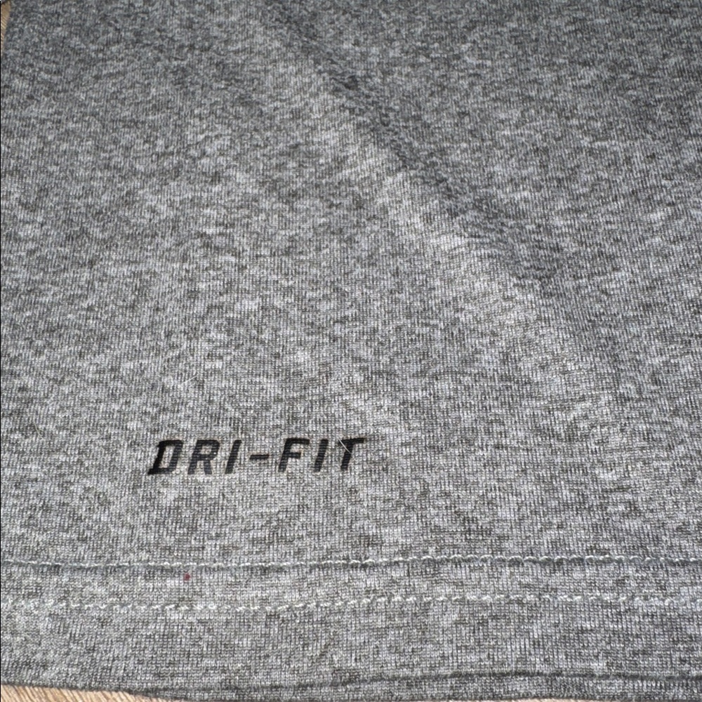 Nike Princeton Gray Soccer Tee with Orange and Black Design - Picture 4 of 4